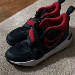 Black and Red Nike Sneakers (Only worn once)
